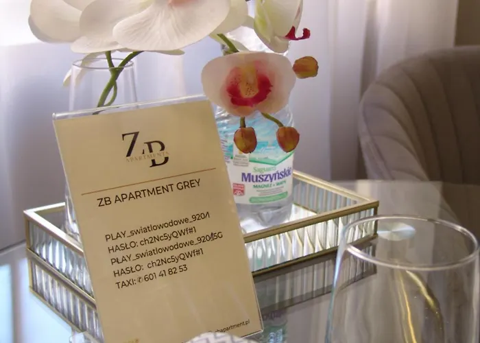 דירה Grey Comfort